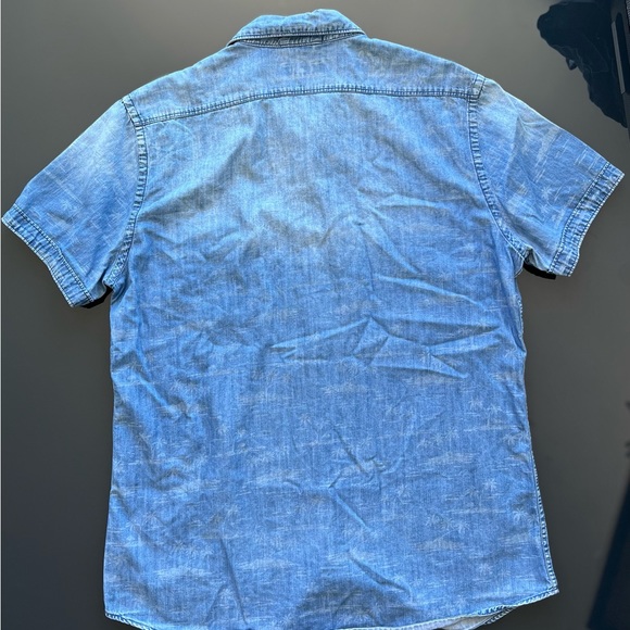 EXPRESS Button Up Shirt. Size: Medium Color: Blue - Picture 6 of 6